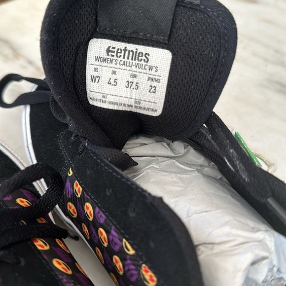 🆕 NWT ETNIES Calli-Vulc Sneakers - Picture 6 of 7